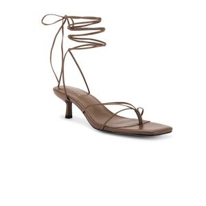 RAYE Jaden Sandal in Light Taupe